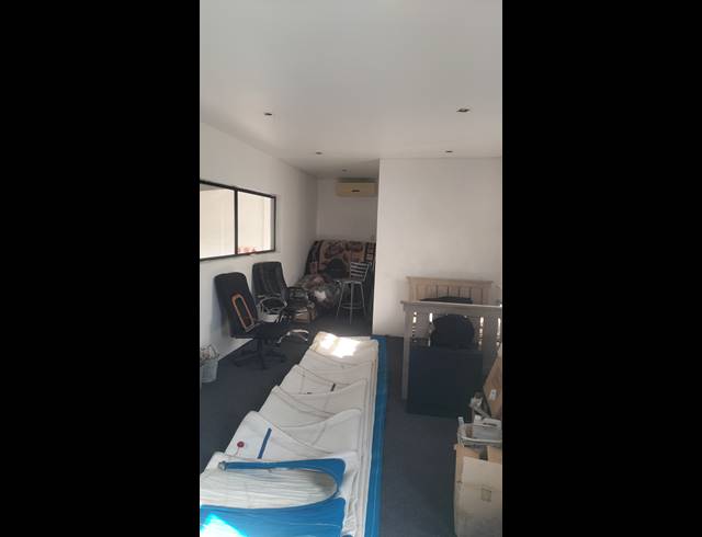 504M² MINI FACTORY TO LET IN GLEN ANIL